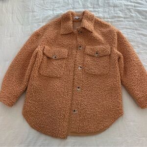 Cozy orangey/peach women’s Jacket